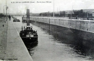 Remorqueur Actif  (1925).jpg