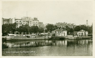 Pacifique in Lorient (Cigogne, Coll. vM) resized.jpg