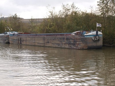PB083426 (Copier).JPG
