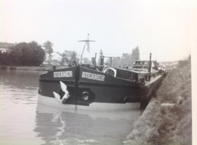steamer.jpg (46.46 Kio) Vu 1032 fois steamer.jpg