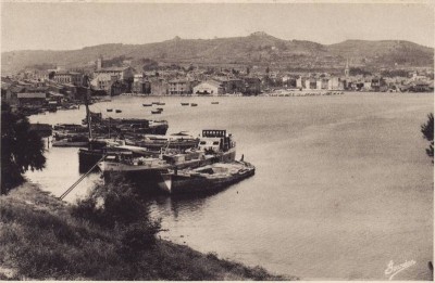 a-Citerna à Martigues (3).jpg (126.43 Kio) Vu 9134 fois a-Citerna à Martigues (3).jpg