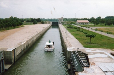 img406.jpg (265.14 Kio) Vu 3686 fois img406.jpg