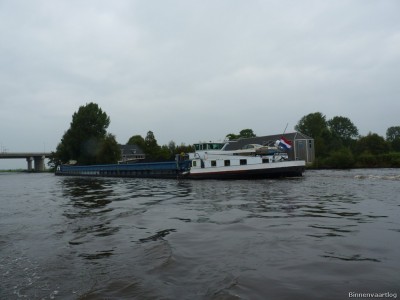 Mira-Cedenatho-Prinses-Margrietkanaal-2-09-09-2014.jpg