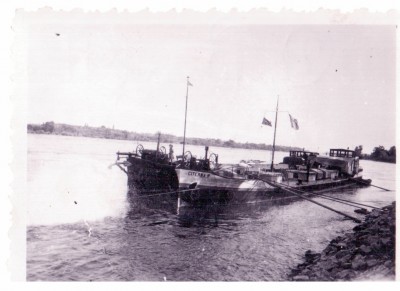 a-Citerna 9 à Bourg St Andéol +Josiane.jpg (150 Kio) Vu 7296 fois a-Citerna 9 à Bourg St Andéol +Josiane.jpg