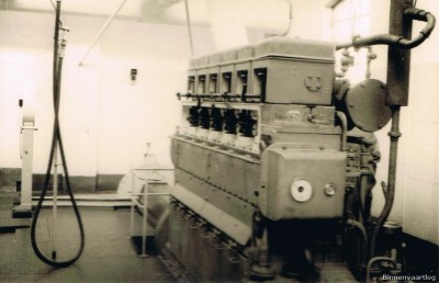 5-kristin-300-pk-bolnes-motor-op-proefstand.jpg (95.92 Kio) Vu 1915 fois 5-kristin-300-pk-bolnes-motor-op-proefstand.jpg