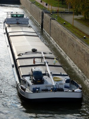 Ernest-R-2-10-11-2014.jpg (155.93 Kio) Vu 1701 fois Ernest-R-2-10-11-2014.jpg