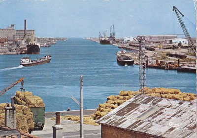 a-Citerna à Port st Louis.jpg (428.34 Kio) Vu 5246 fois a-Citerna à Port st Louis.jpg