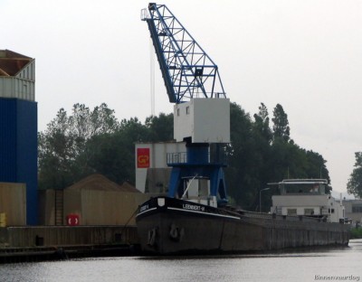 leendert-n-1-14-06-2007.jpg (136.59 Kio) Vu 2809 fois leendert-n-1-14-06-2007.jpg