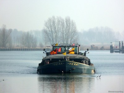 Vera-1-16-02-2015.jpg (150.98 Kio) Vu 1386 fois Vera-1-16-02-2015.jpg