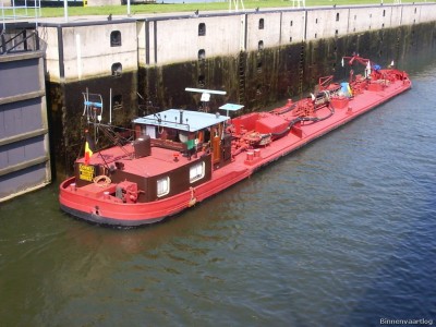 Corneel-5-19-02-2005.jpg (210.57 Kio) Vu 5273 fois Corneel-5-19-02-2005.jpg