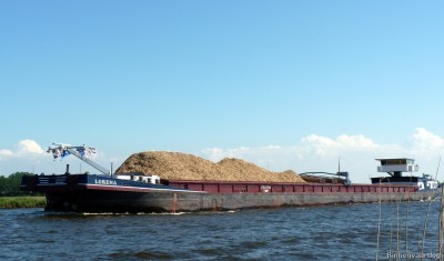 lorena-1-27-05-2012.jpg (121.85 Kio) Vu 1823 fois lorena-1-27-05-2012.jpg