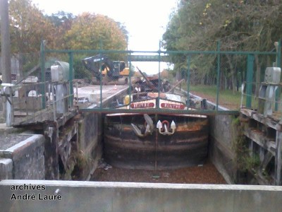 benthe (basrode) découpé dans l'ancienne écluse de Bernissart 2.jpg