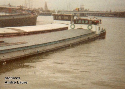 butterfly 3eme voyage qu'il faisait, chargé de coils à Anvers.jpg (121.82 Kio) Vu 2269 fois butterfly 3eme voyage qu'il faisait, chargé de coils à Anvers.jpg