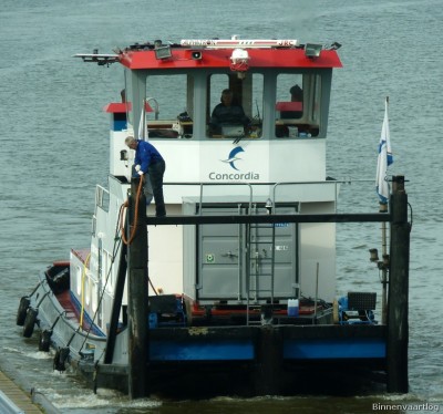 Lucia-2-07-04-2015.jpg (170.24 Kio) Vu 1267 fois Lucia-2-07-04-2015.jpg