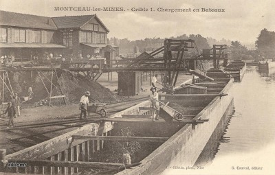 Montceau-les-Mines - Crible 1 - Chargement en bateaux (Copier).jpg