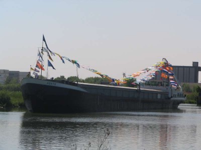 a-2.jpg