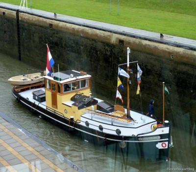 Cornelia-2-27-07-2015.jpg (207.45 Kio) Vu 1248 fois Cornelia-2-27-07-2015.jpg