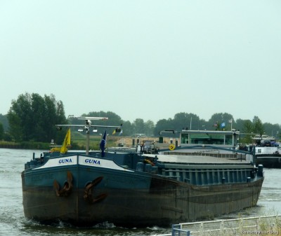 Guna-3-19-07-2015.jpg (129.52 Kio) Vu 1867 fois Guna-3-19-07-2015.jpg