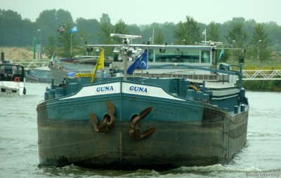 Guna-2-19-07-2015.jpg (158.66 Kio) Vu 1867 fois Guna-2-19-07-2015.jpg