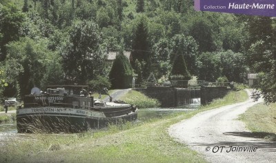 ADRIANA - doc touristique canal d'Heuilley (2) (Copier).jpg