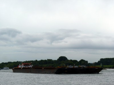 Veerhaven-IV-2-27-08-2015-Lobith.jpg (102.66 Kio) Vu 4102 fois Veerhaven-IV-2-27-08-2015-Lobith.jpg