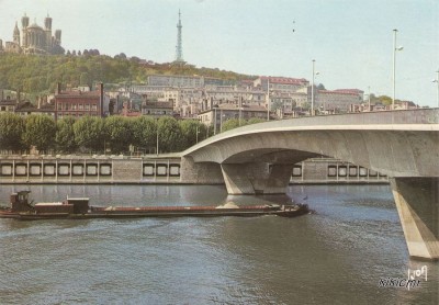 Lyon (Rhône) - La Saône et Fourvière (1) (Copier).jpg