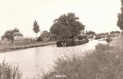 Mouzay (Meuse) (1) (Copier).jpg (85.73 Kio) Vu 2747 fois Mouzay (Meuse) (1) (Copier).jpg