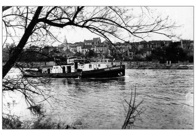 Esso Standard 2.jpg (101.79 Kio) Vu 2090 fois Esso Standard 2.jpg