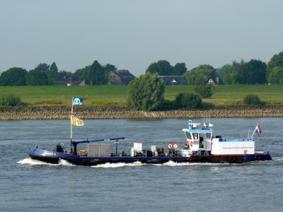 Service-4-2-28-08-2015-Lobith (1).jpg (86.49 Kio) Vu 3811 fois Service-4-2-28-08-2015-Lobith (1).jpg