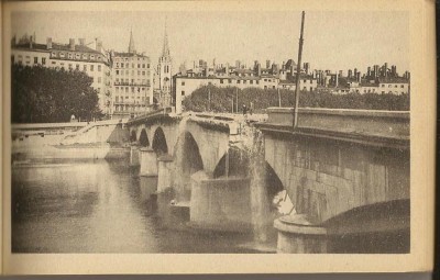 pont du Change.jpg (76.24 Kio) Vu 6175 fois pont du Change.jpg