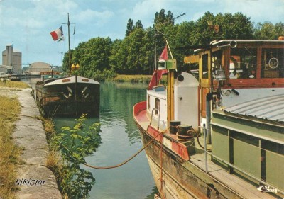 Nogent-sur-Seine (Aube) - Le port (1) (Copier).jpg