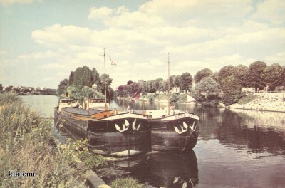 Neuilly-sur-Seine - Courbevoie - Les quais de la Seine (1) (Copier).jpg