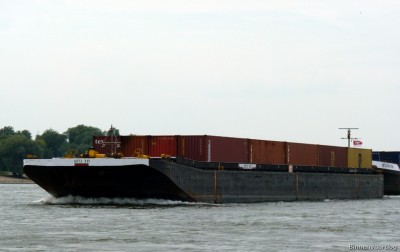 KVB_Neckarstein-Gotz-XVI-3-21-09-2015.jpg (103.03 Kio) Vu 1539 fois KVB_Neckarstein-Gotz-XVI-3-21-09-2015.jpg