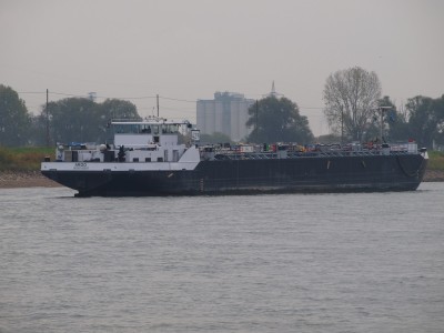 PA204533 (Copier).JPG
