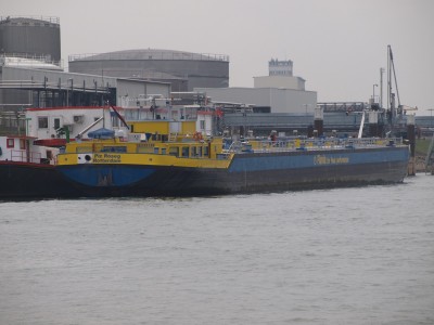 PA204543 (Copier).JPG