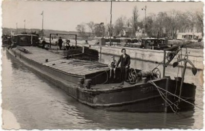 ROYAL.jpg (40.74 Kio) Vu 4320 fois ROYAL.jpg