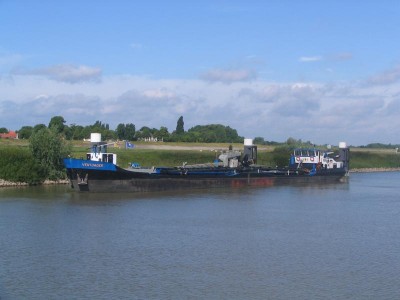 ventjager-1-09-06-2009.jpg (44.57 Kio) Vu 3069 fois ventjager-1-09-06-2009.jpg