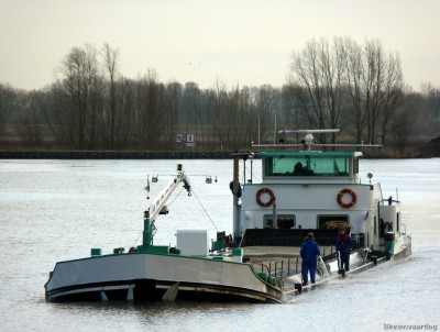 Cornelis-Adriana-2-13-01-2016-sluis-Lith.jpg (182.98 Kio) Vu 1588 fois Cornelis-Adriana-2-13-01-2016-sluis-Lith.jpg