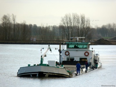 Cornelis-Adriana-1-13-01-2016-sluis-Lith.jpg (174.9 Kio) Vu 1588 fois Cornelis-Adriana-1-13-01-2016-sluis-Lith.jpg