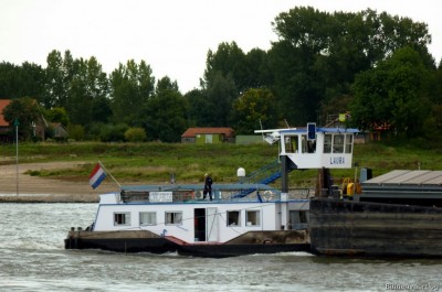 Laura-1-25-09-2015.jpg (175.6 Kio) Vu 2014 fois Laura-1-25-09-2015.jpg