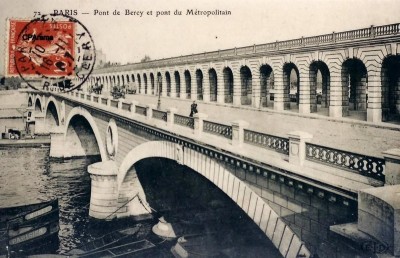 Remorqueur Moret (Les Oiseaux).jpg