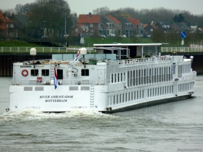 River-Ambassador-6-31-03-2016-sluis-Lith.jpg