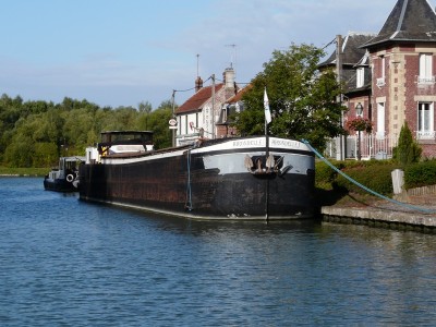 hirondelle-pt leveque-av.JPG (276.04 Kio) Vu 9569 fois hirondelle-pt leveque-av.JPG