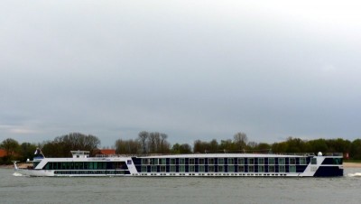 Amalyra-2-16-04-2016-Oosterhout.jpg (39.8 Kio) Vu 1723 fois Amalyra-2-16-04-2016-Oosterhout.jpg