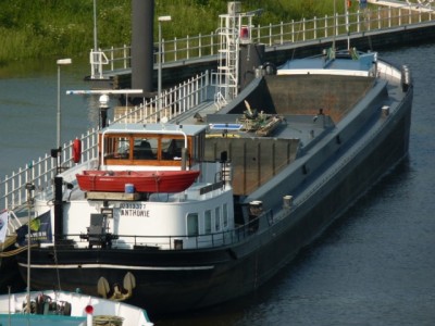 ec66e555727cbc9b1c4fd23d5da53718.jpg (86.81 Kio) Vu 1230 fois ec66e555727cbc9b1c4fd23d5da53718.jpg