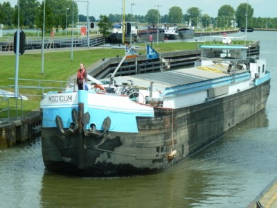 2.jpg (98.73 Kio) Vu 6459 fois 2.jpg