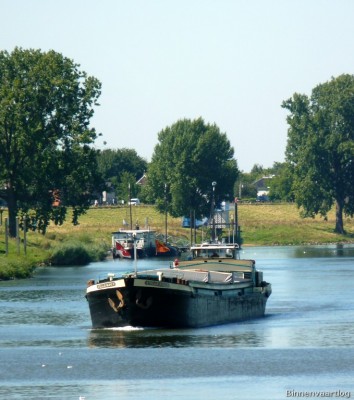 Stella-Maris-1-23-08-2016-sluis-Lith.jpg (145.12 Kio) Vu 2401 fois Stella-Maris-1-23-08-2016-sluis-Lith.jpg