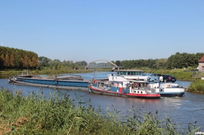 IMG_2359.JPG (139.99 Kio) Vu 1439 fois IMG_2359.JPG