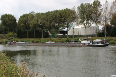 IMG_2457_1.JPG (170.45 Kio) Vu 2240 fois IMG_2457_1.JPG