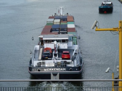 f.jpg (79.74 Kio) Vu 2091 fois f.jpg